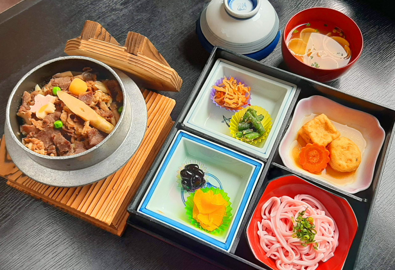 黒毛和牛牛釜飯2021